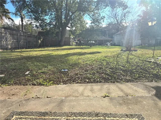 $1,400 | 641 Wiegand Drive, Bridge City, LA 70094