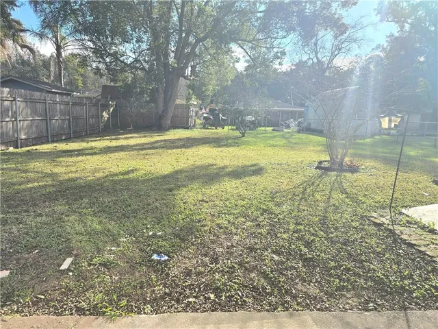 $1,400 | 641 Wiegand Drive, Bridge City, LA 70094