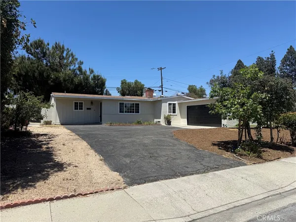 $750,000 | 201 Bryn Mawr Road, Claremont, CA 91711