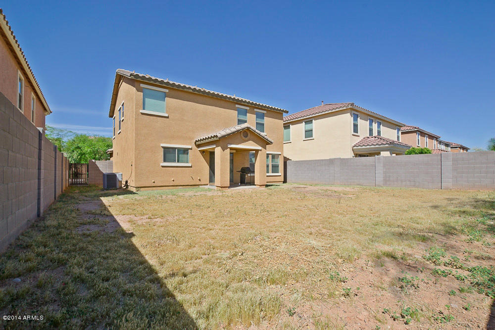 3555 East Michelle Way Gilbert, AZ 85234 - Photo 32 of 40 1-32