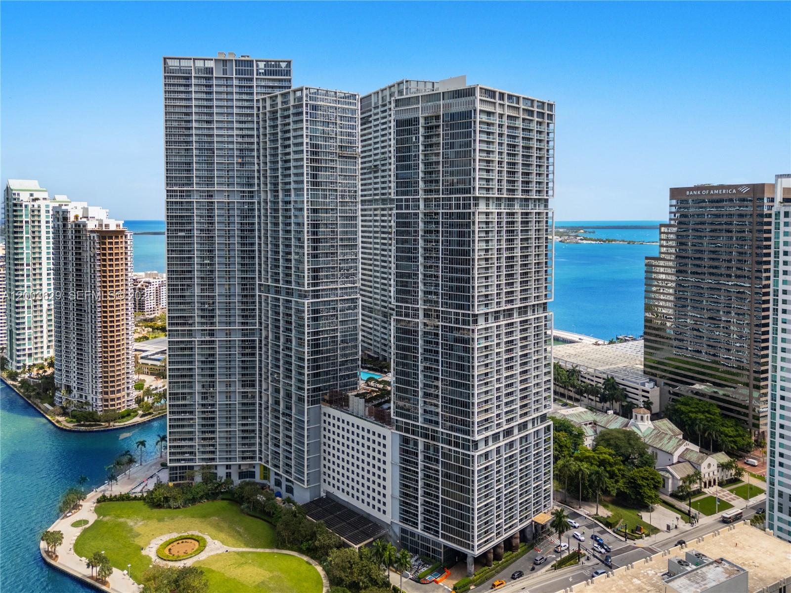 485 Brickell Avenue, Unit 4501 Miami, FL 33131 - Photo 1 of 49 a front view of a building
