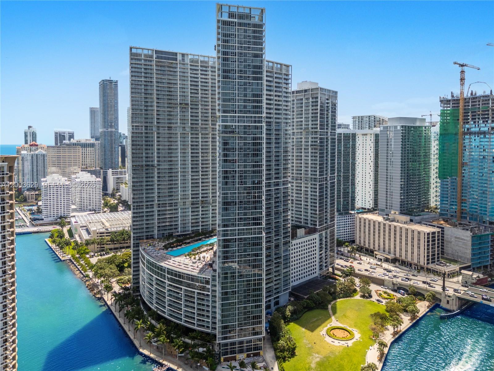 485 Brickell Avenue, Unit 4501 Miami, FL 33131 - Photo 26 of 49 a view of roof deck with a couch