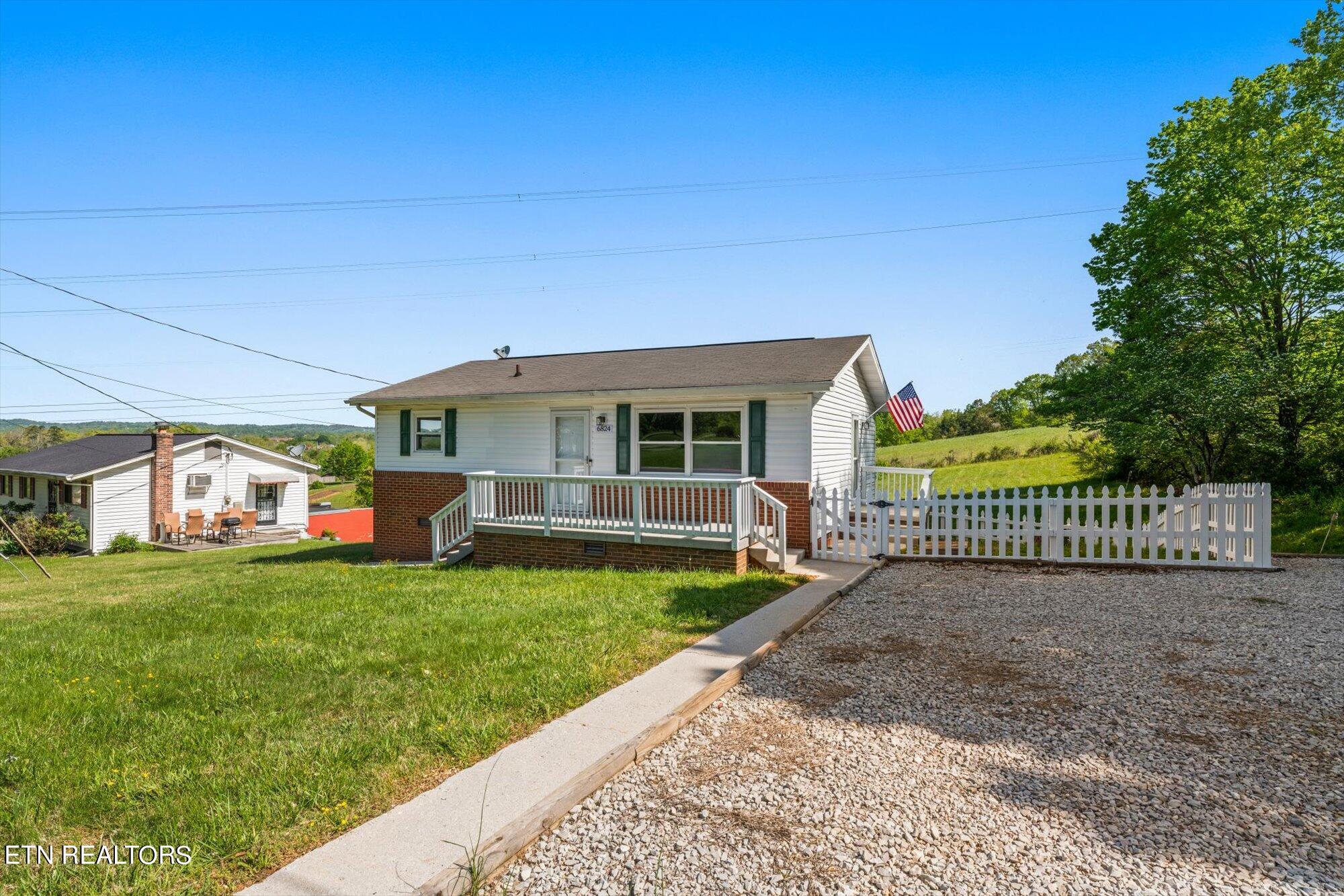 6824 Fairview Road Corryton, TN 37721 - Photo 2 of 17 01-6824-Fairview-Rd-Corryton-TN-1