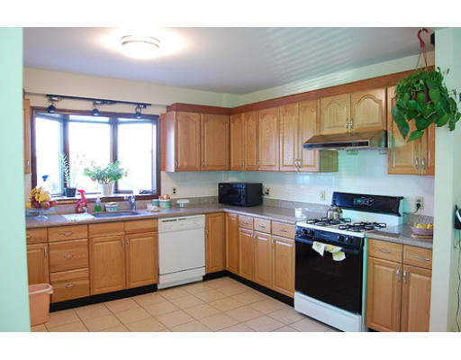 89 St Agatha Road Milton, MA 02186 - Photo 3 of 6 Gallery Image 3