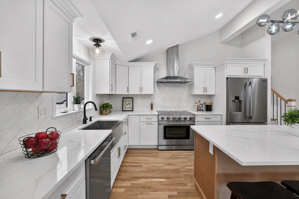 1 Hunter Drive Andover, MA 01810 - Photo 14 of 41