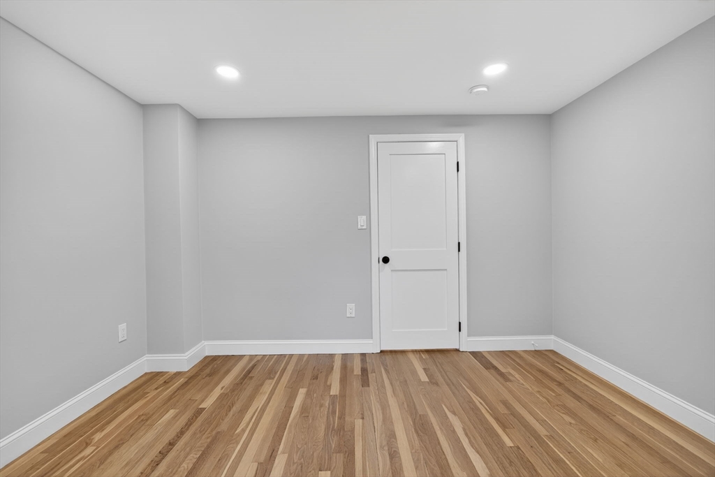 1 Hunter Drive Andover, MA 01810 - Photo 25 of 41