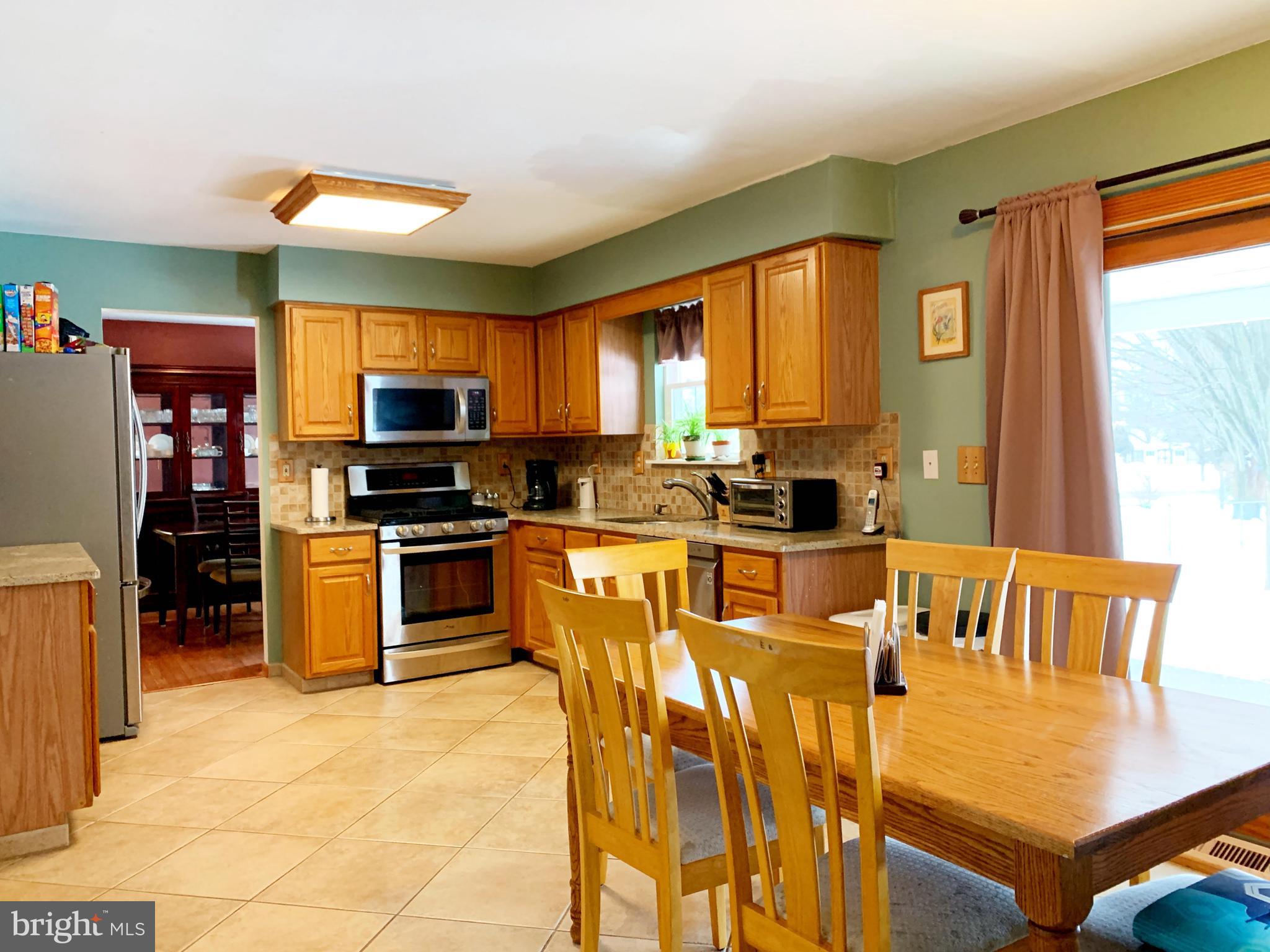 49 Valley Forge Road Bordentown, NJ 08505 - Photo 10 of 31 Gallery Image 10