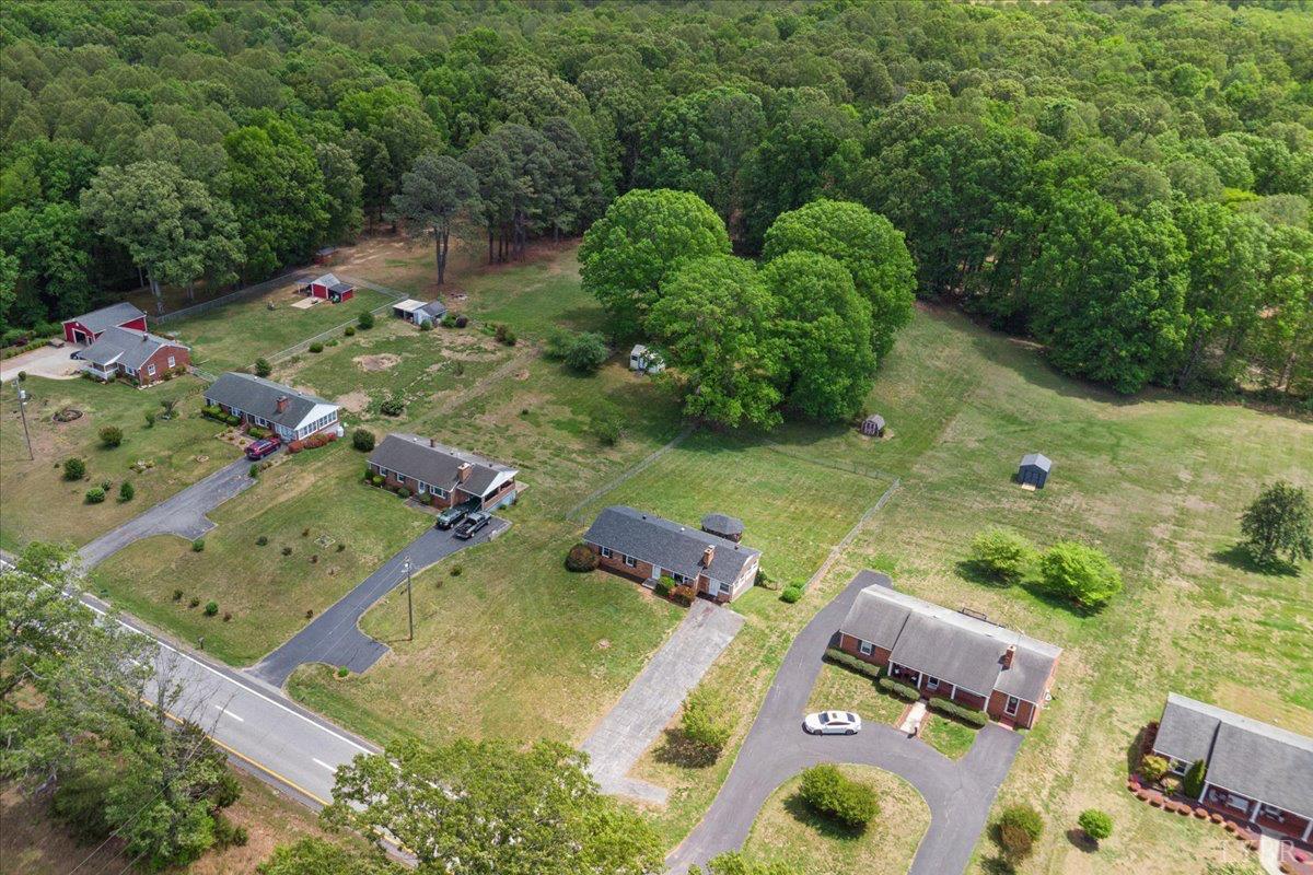 2046 North Amherst Highway Amherst, VA 24521 - Photo 29 of 34