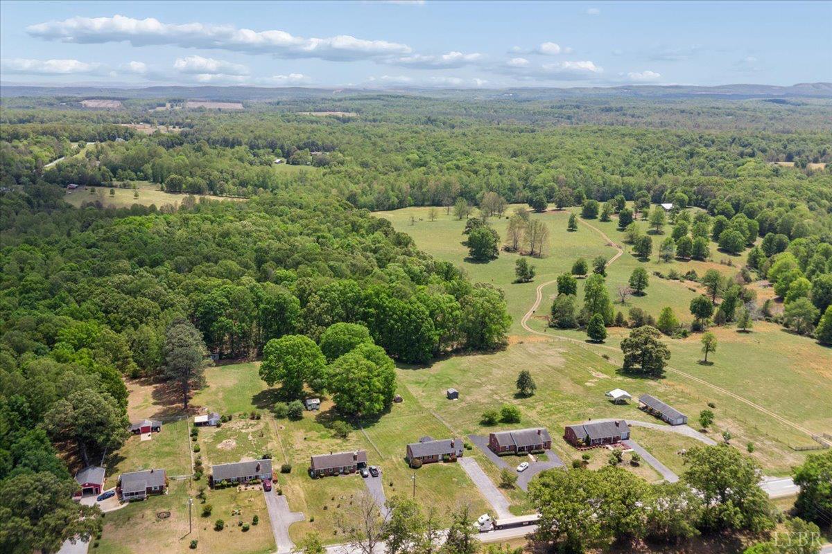 2046 North Amherst Highway Amherst, VA 24521 - Photo 31 of 34