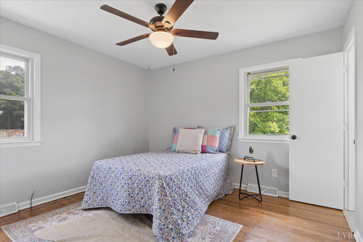 2046 North Amherst Highway Amherst, VA 24521 - Photo 4 of 34