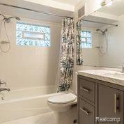 17722 Rainbow Road Fraser, MI 48026 - Photo 17 of 25 17722-17.jpeg