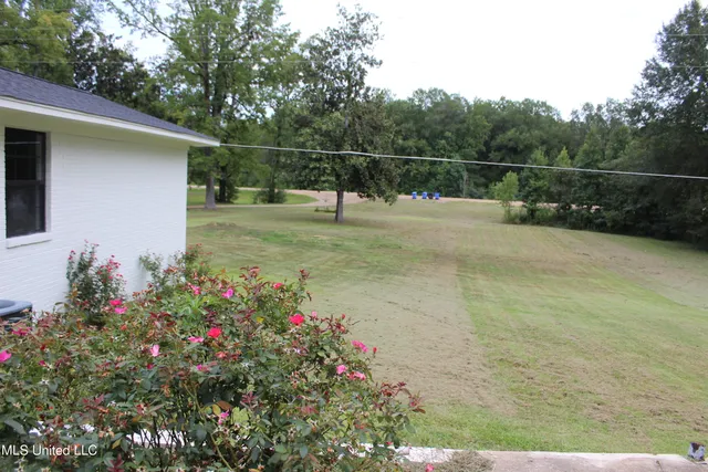 $235,000 | 137 Highway 9, Pittsboro, MS 38951