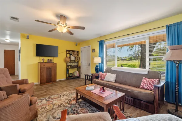 $650,000 | 210 Lake Loop, Tow, TX 78672