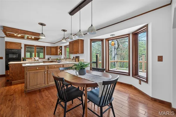 $675,000 | 35 Green View Drive, Defiance, MO 63341
