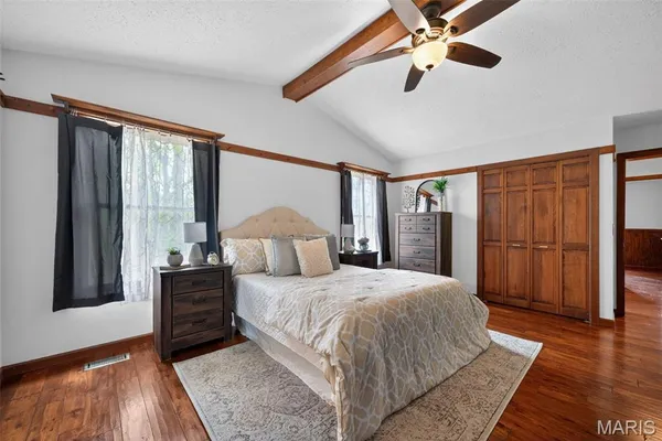 $675,000 | 35 Green View Drive, Defiance, MO 63341