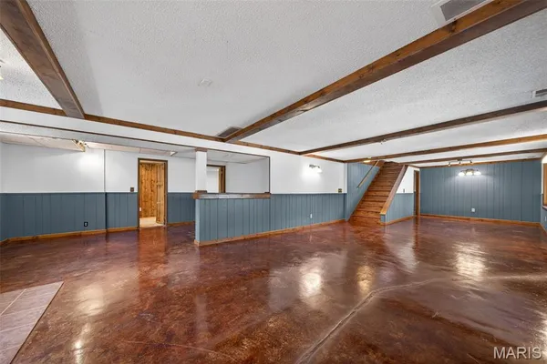 $675,000 | 35 Green View Drive, Defiance, MO 63341