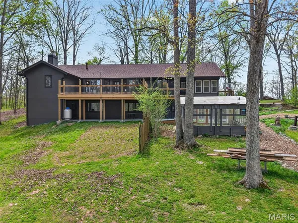 $675,000 | 35 Green View Drive, Defiance, MO 63341