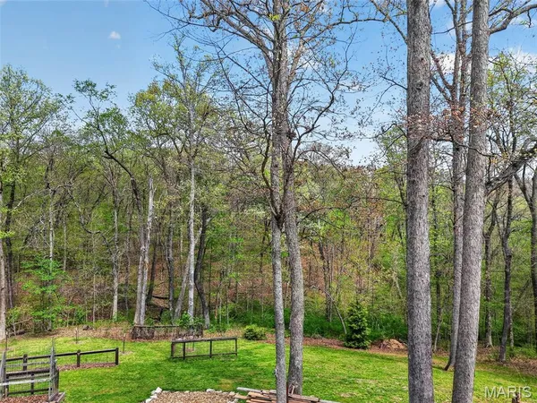 $675,000 | 35 Green View Drive, Defiance, MO 63341