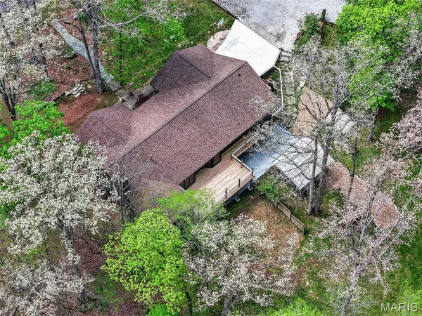 $675,000 | 35 Green View Drive, Defiance, MO 63341