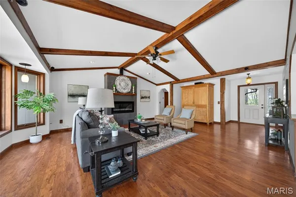 $675,000 | 35 Green View Drive, Defiance, MO 63341