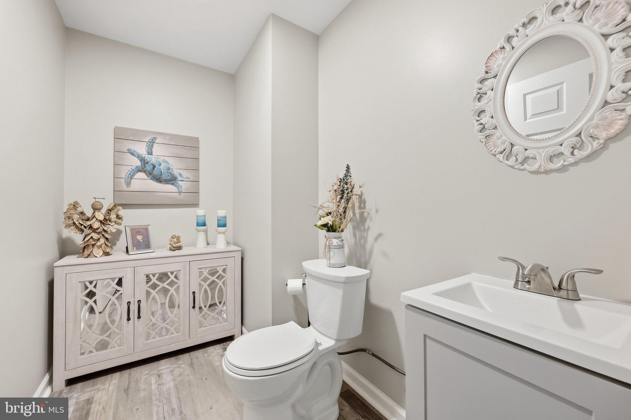1308 Crossbow Road Mount Airy, MD 21771 - Photo 36 of 46 Powder Room