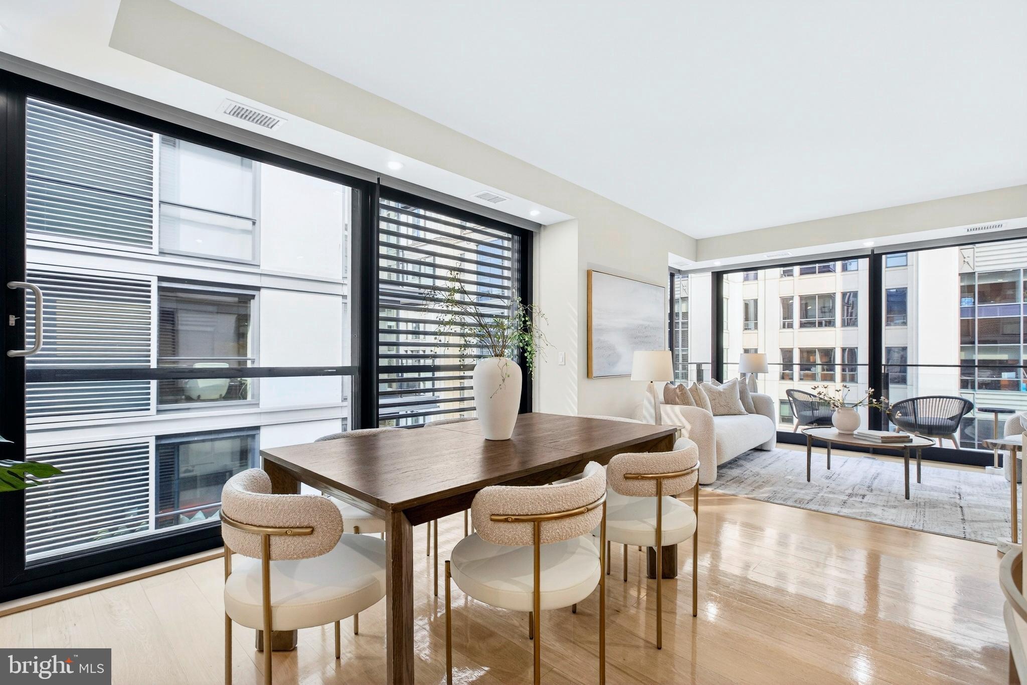 925 H Street Northwest, Unit 515 Washington, DC 20001 - Photo 8 of 57 Dining Area Northeast