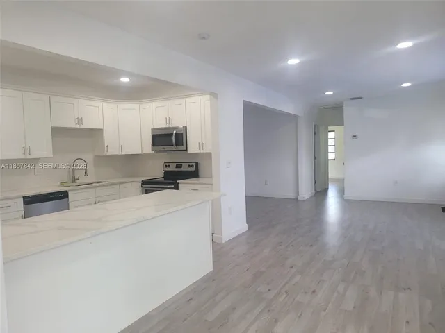 $3,200 | 14930 Northwest 16th Drive, Unit 1, Miami, FL 33167