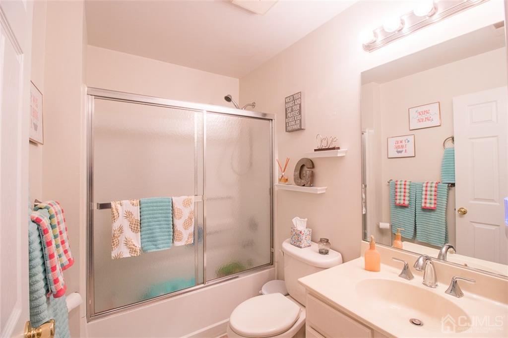 324 Edpas Road, Unit 324 New Brunswick, NJ 08901 - Photo 9 of 15 Gallery Image 9