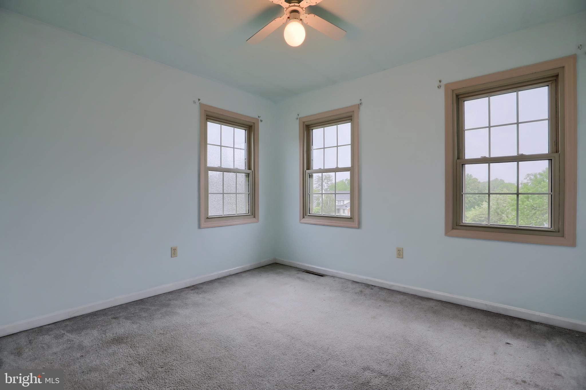 5 Greythorne Road Lancaster, PA 17603 - Photo 25 of 37 Gallery Image 25