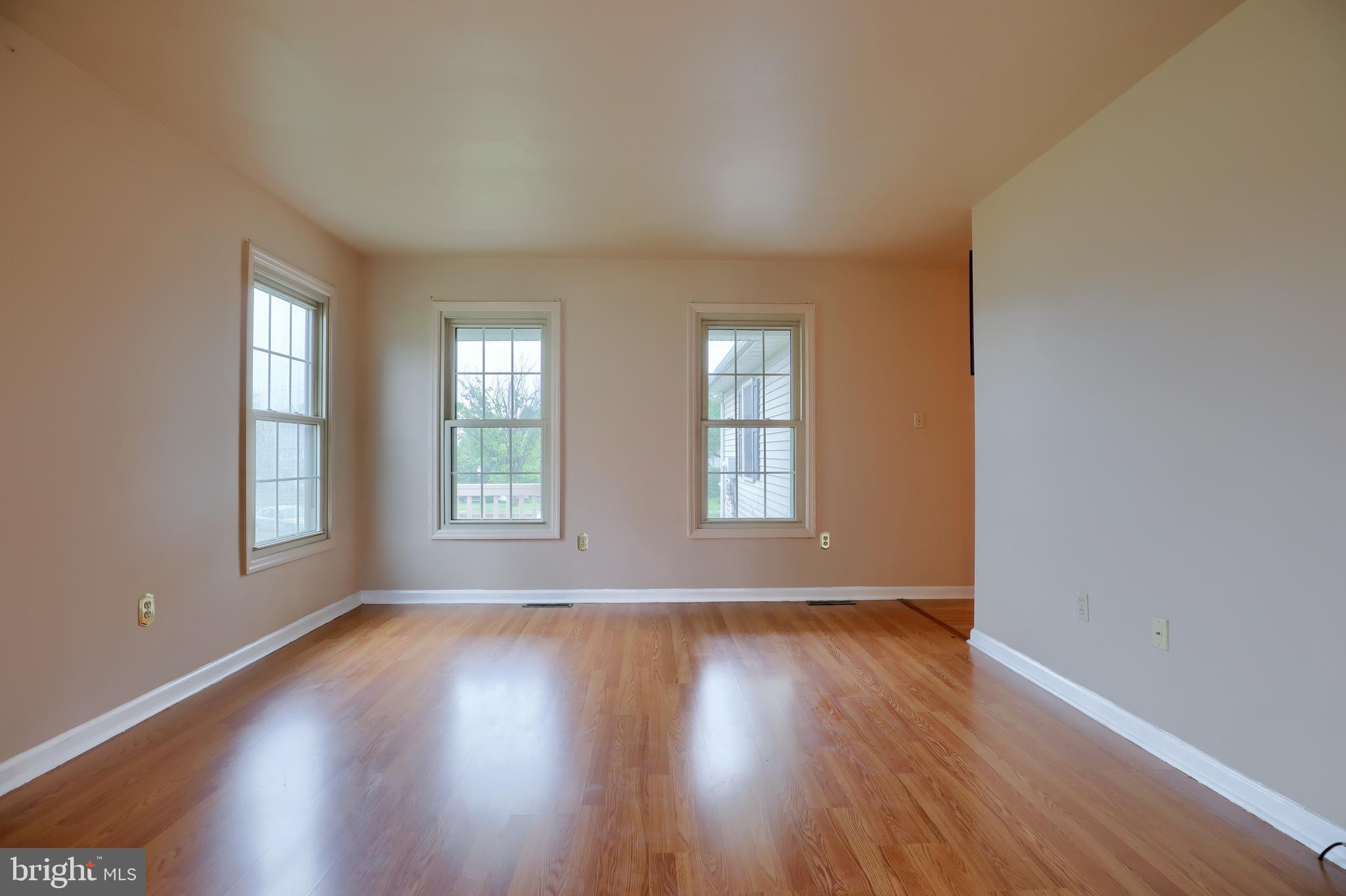 5 Greythorne Road Lancaster, PA 17603 - Photo 6 of 37 Gallery Image 6
