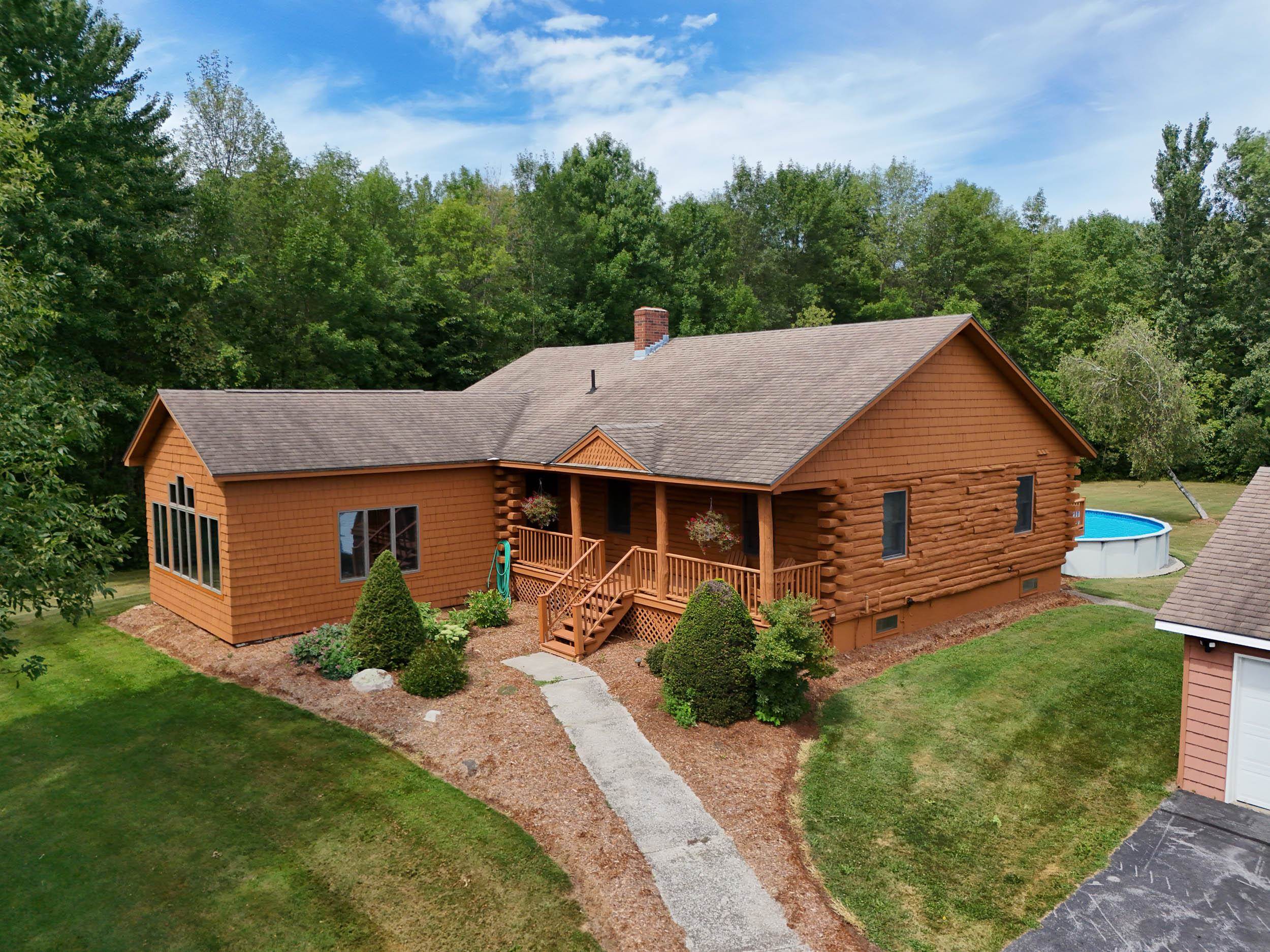17 Faywood Road Grand Isle, VT 05458 - Photo 3 of 60 Gallery Image 3