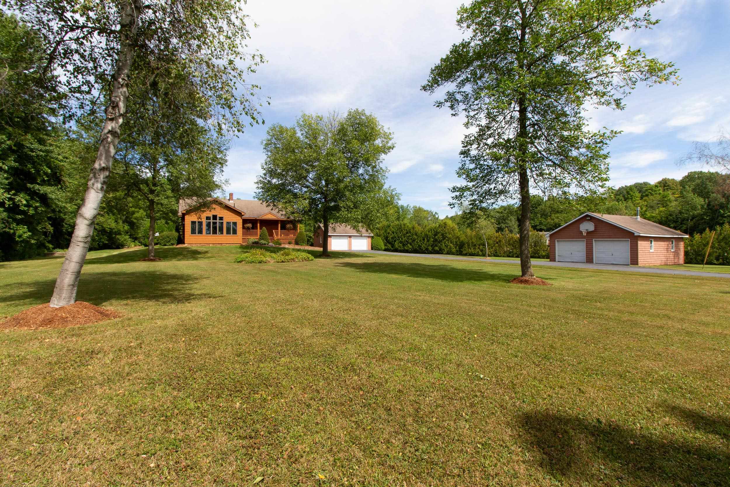 17 Faywood Road Grand Isle, VT 05458 - Photo 5 of 60 Gallery Image 5