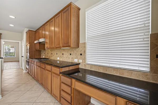 $4,000 | 6826 Sorrelwood Lane, Sugar Land, TX 77479