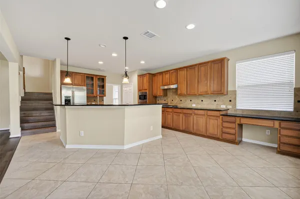 $4,000 | 6826 Sorrelwood Lane, Sugar Land, TX 77479