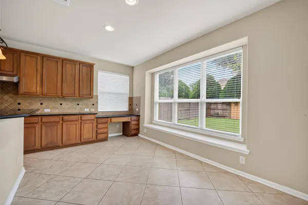 $4,000 | 6826 Sorrelwood Lane, Sugar Land, TX 77479