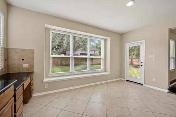 $4,000 | 6826 Sorrelwood Lane, Sugar Land, TX 77479