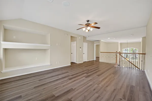 $4,000 | 6826 Sorrelwood Lane, Sugar Land, TX 77479