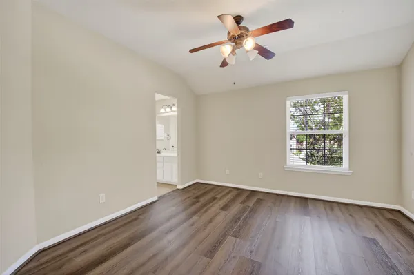 $4,000 | 6826 Sorrelwood Lane, Sugar Land, TX 77479