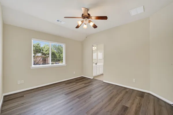 $4,000 | 6826 Sorrelwood Lane, Sugar Land, TX 77479