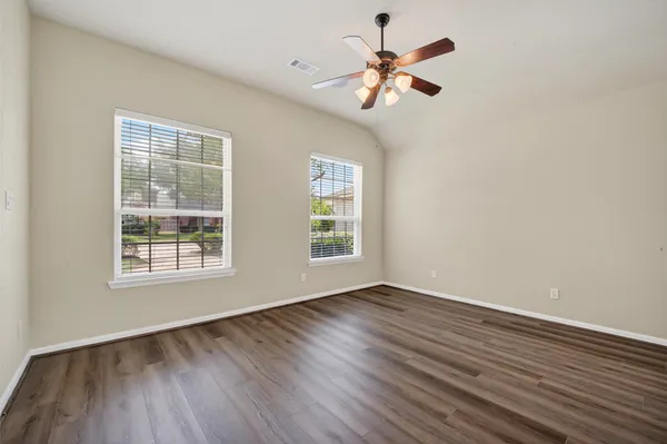 $4,000 | 6826 Sorrelwood Lane, Sugar Land, TX 77479