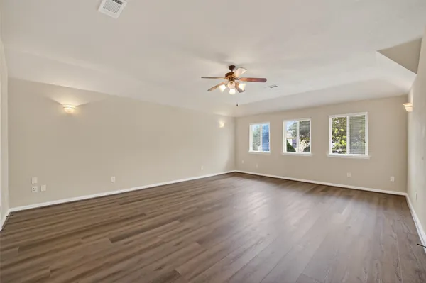 $4,000 | 6826 Sorrelwood Lane, Sugar Land, TX 77479
