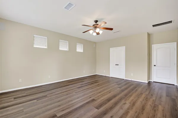 $4,000 | 6826 Sorrelwood Lane, Sugar Land, TX 77479