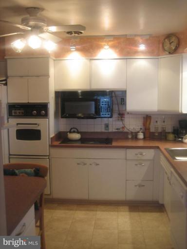 3112 Hatton Road Pikesville, MD 21208 - Photo 8 of 13 Kitchen #3