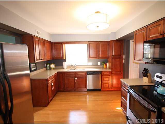 10319 Fairway Ridge Road Charlotte, NC 28277 - Photo 2 of 16