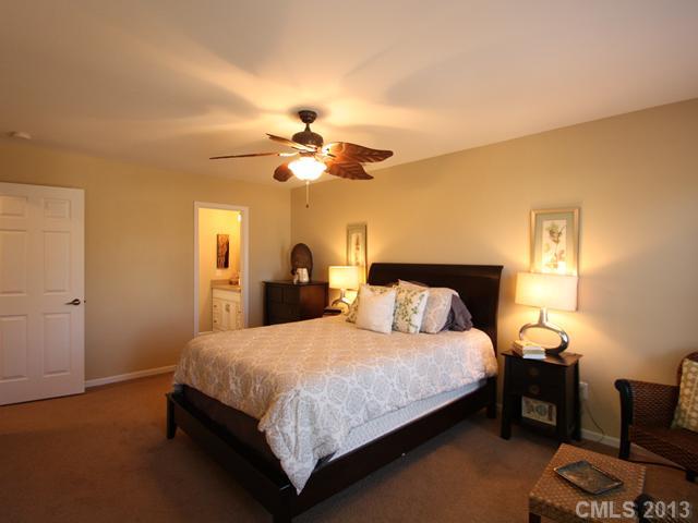10319 Fairway Ridge Road Charlotte, NC 28277 - Photo 8 of 16