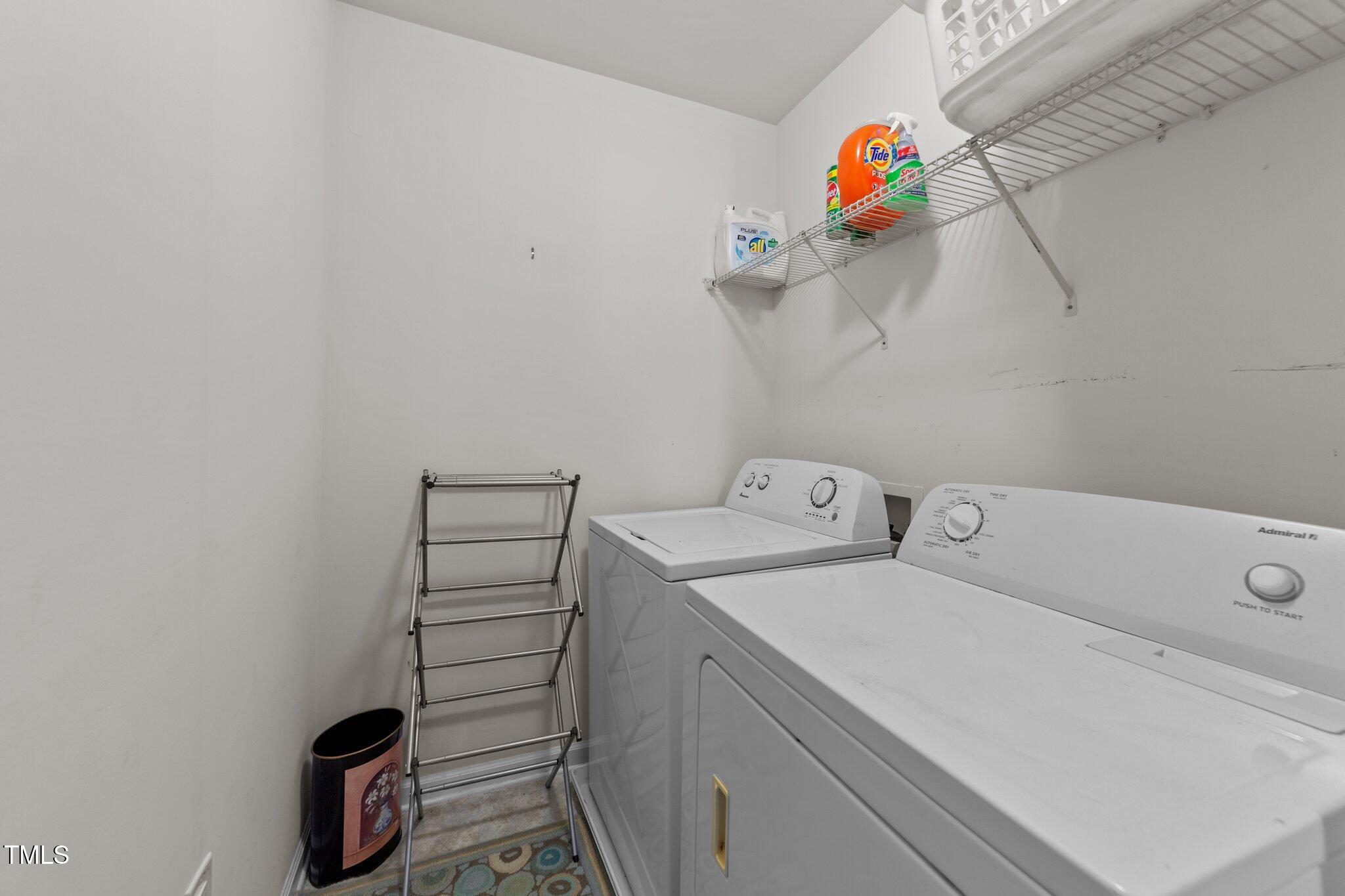 201 Oakton Ridge Place Garner, NC 27529 - Photo 29 of 41 Laundry