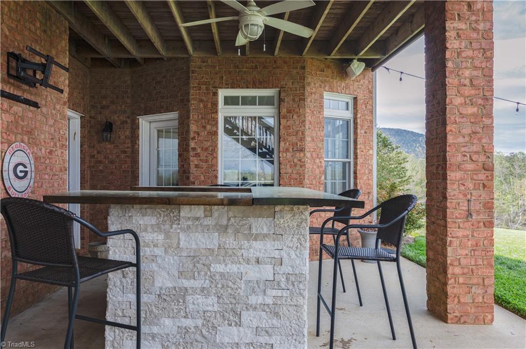 538 Shoals Road Pinnacle, NC 27043 - Photo 10 of 42