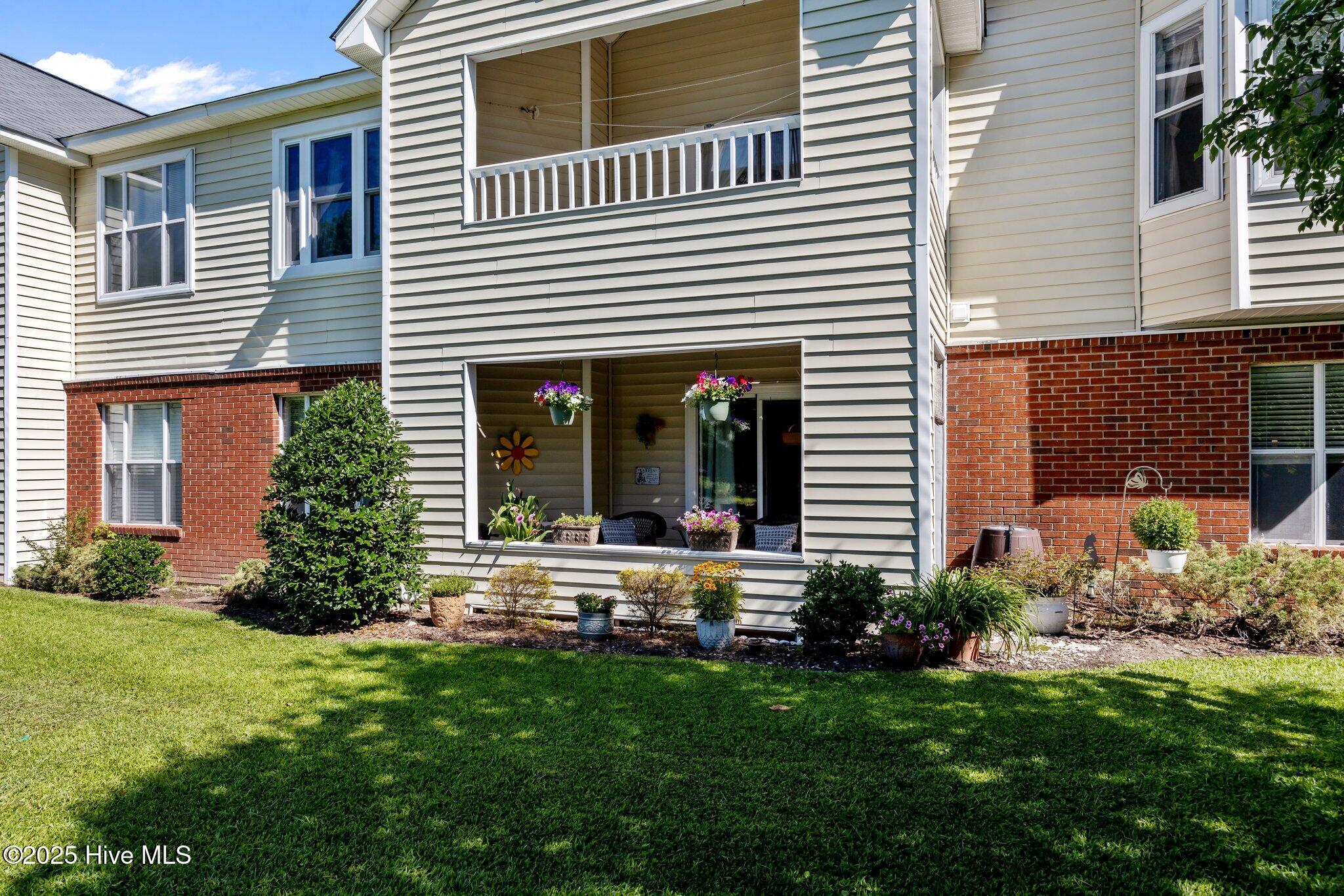 515 Spring Forest Road, Unit C Greenville, NC 27834 - Photo 3 of 24 3-web-or-mls-BLS_0003
