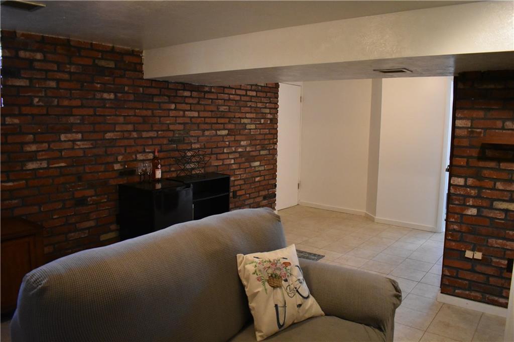 11556 McKee Road North Huntingdon, PA 15642 - Photo 13 of 18 Gallery Image 13