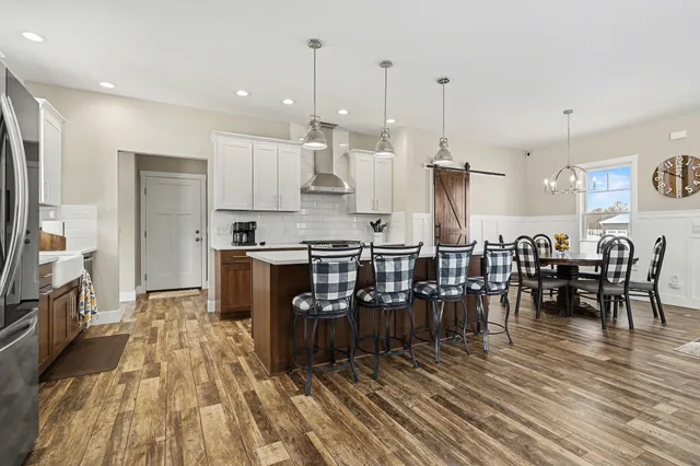 $674,900 | 5956 Hidden Oak Avenue, Richland, MI 49083